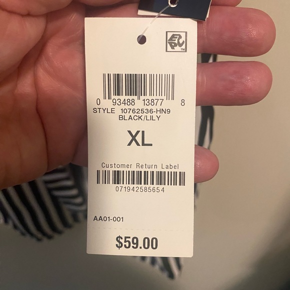 Bar III Tie Front Top- Brand New! - Picture 3 of 7